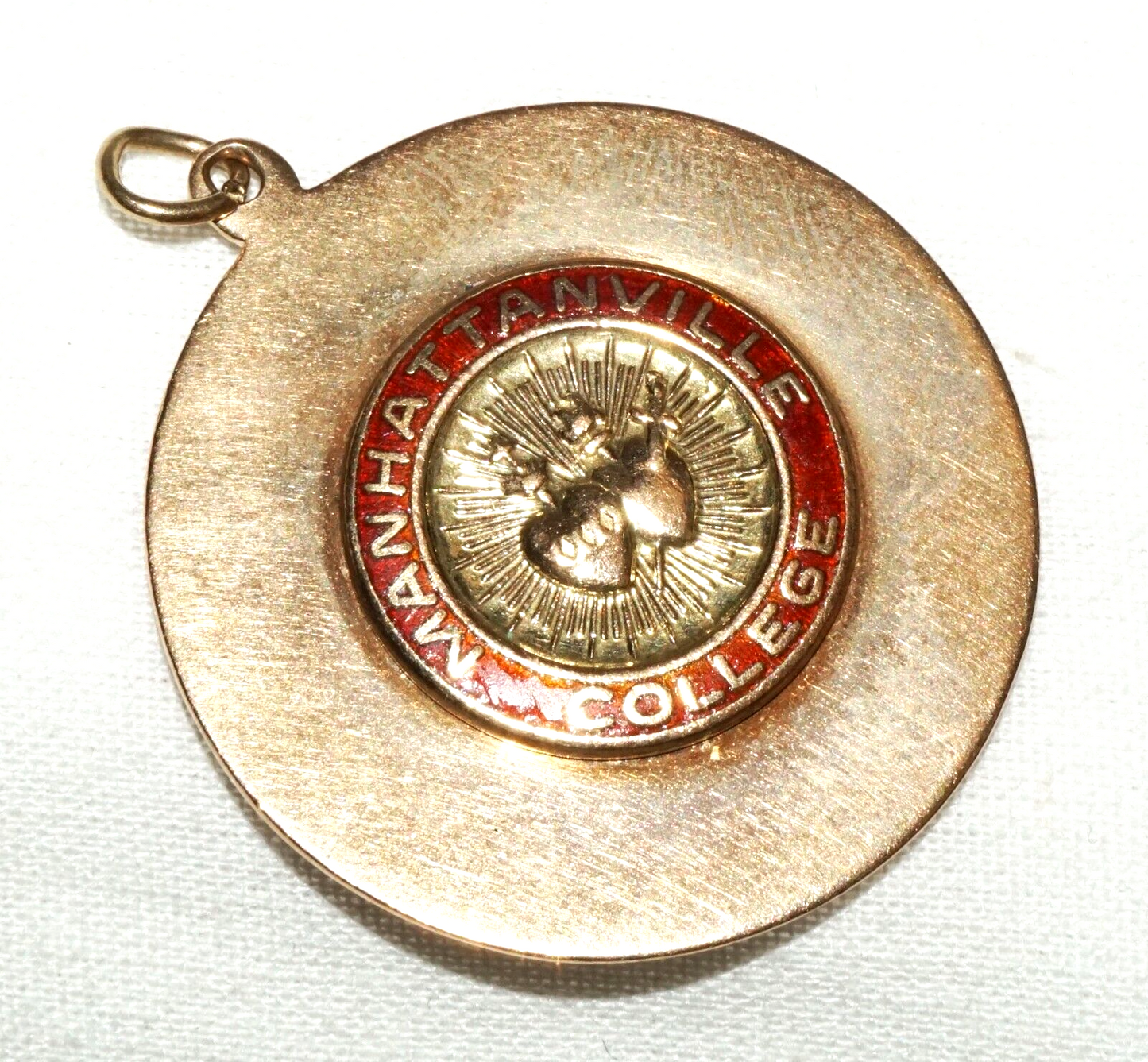 Vintage US 14k Y. Gold & Enamel Pendant Manhattenville Georgetown College (MuS)