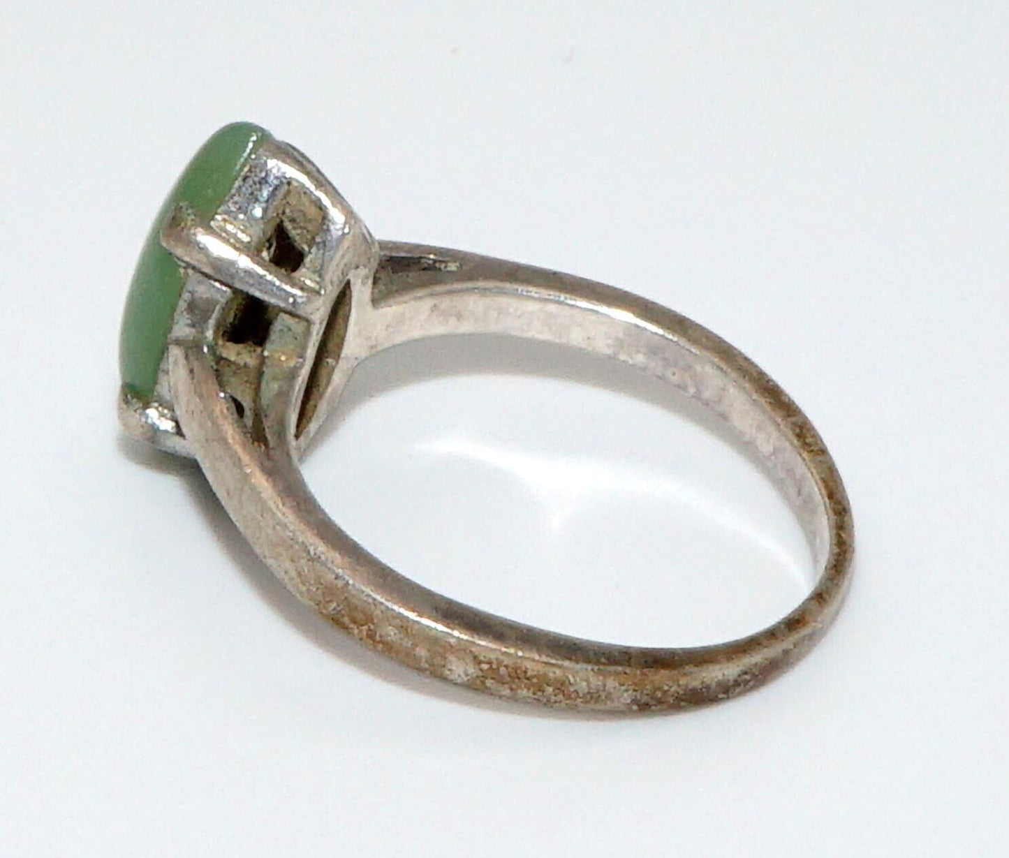 Vintage Sterling Silver Ring Sz. 6 3/4 w Nephrite Jade Marquis Solitaire (NeW)