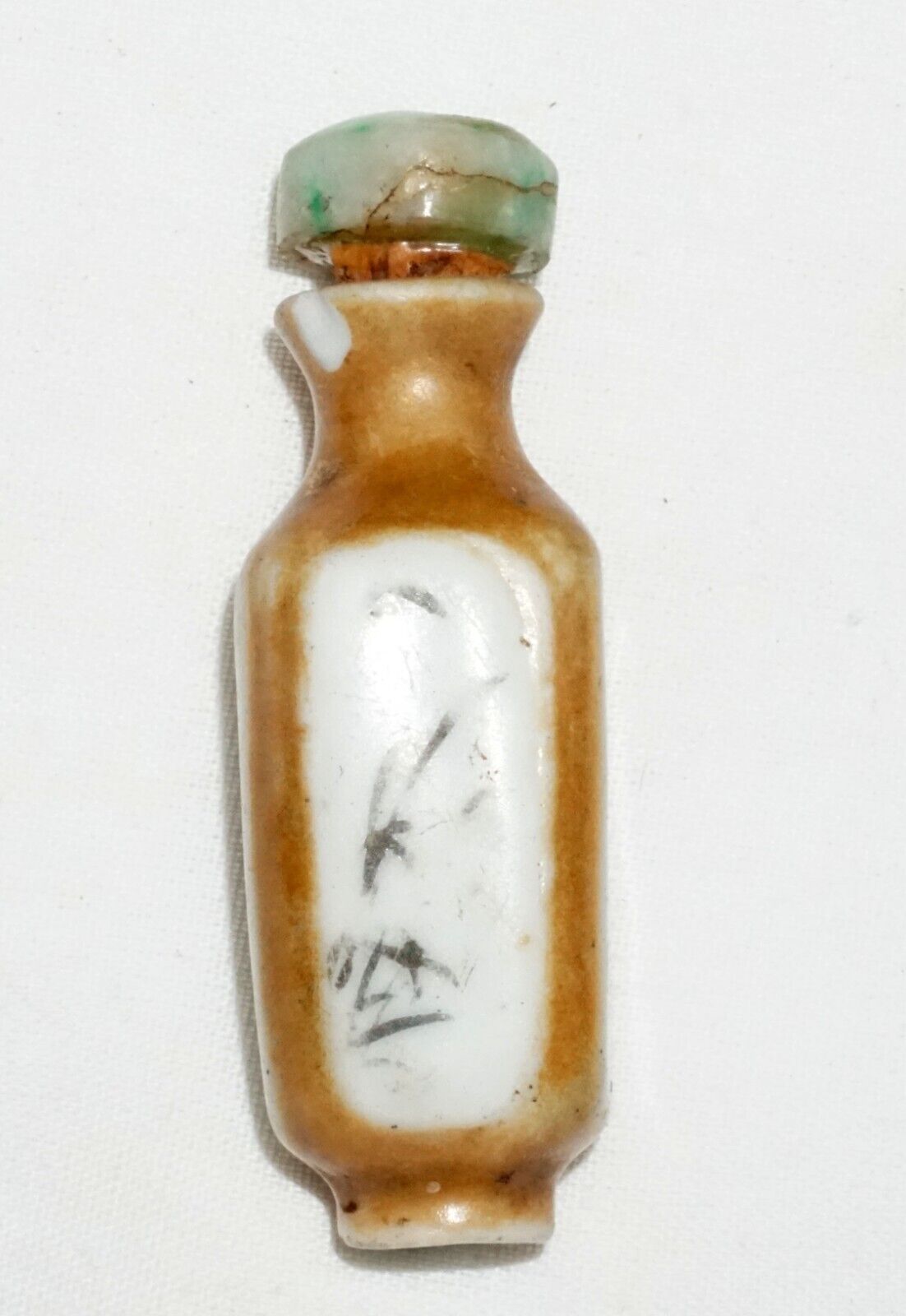 Antique Chinese Porcelain Snuff Bottle w. Heavily Worn Painted Motif (LLA) IC