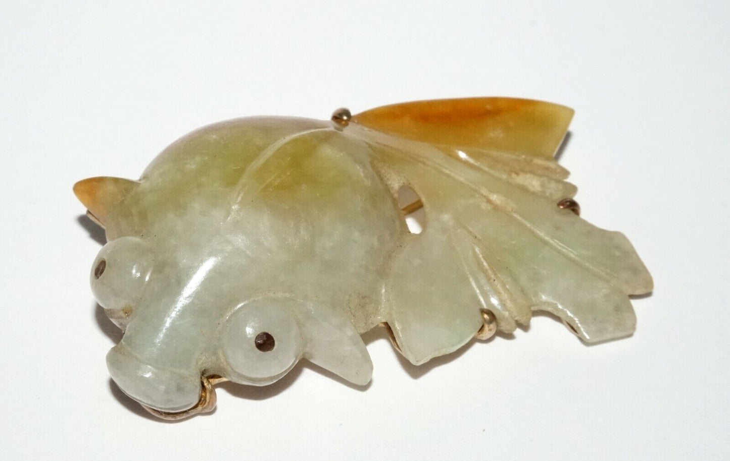 Vintage Chinese Yellow Gold set Brooch w. Jadeite Jade Goldfish Motif (LeS) G6