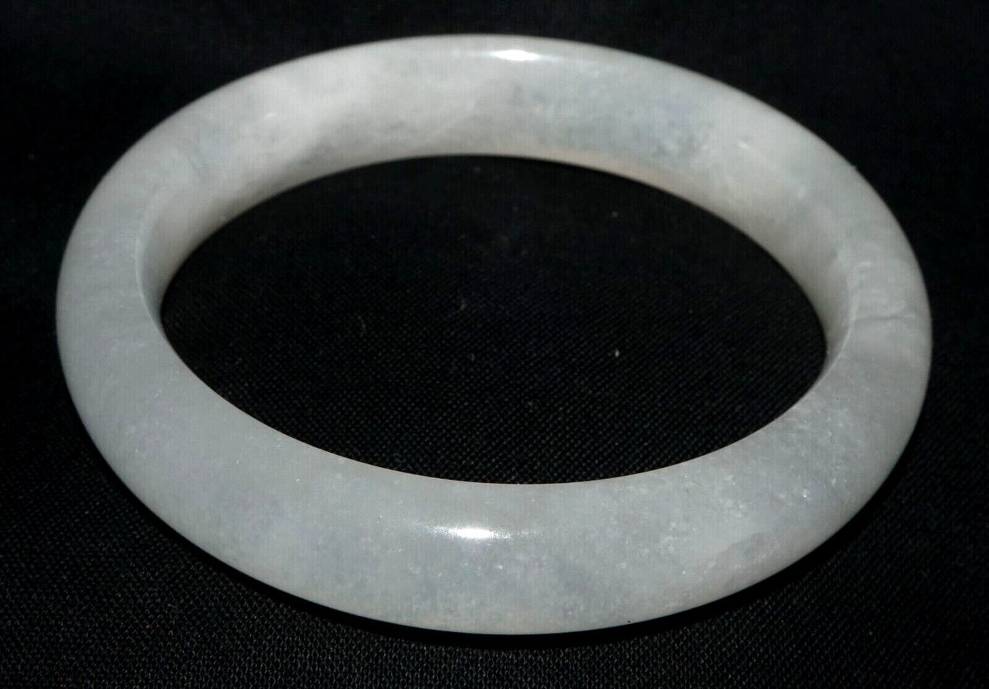 Vintage Chinese Semi Translucent White Jadeite Jade Bangle Bracelet (LeS) G11