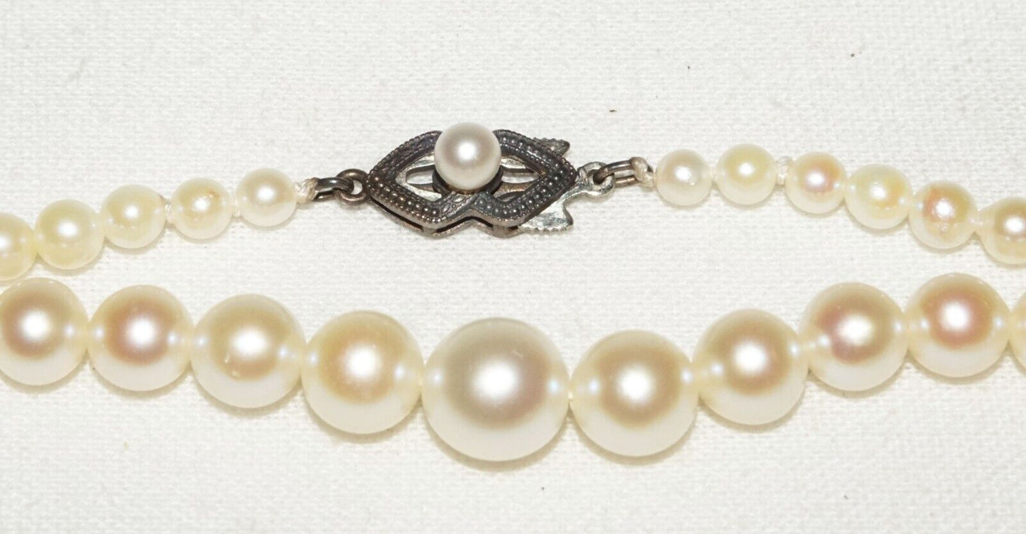 Vintage Graduated Pearl Necklace 18" w. Unmarked Silver & Pearl Clasp (KoS) L15