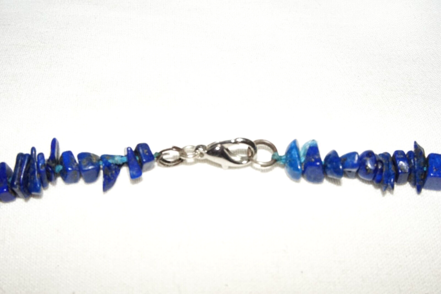 Vintage Lapis Lazuli Chip Bead Choker Necklace w. base Metal Clasp (GoB) #21