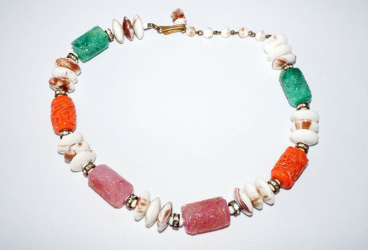 Chinese Style Dragon Motif Glass Bead Choker Necklace w. Shell Accents (Mit)