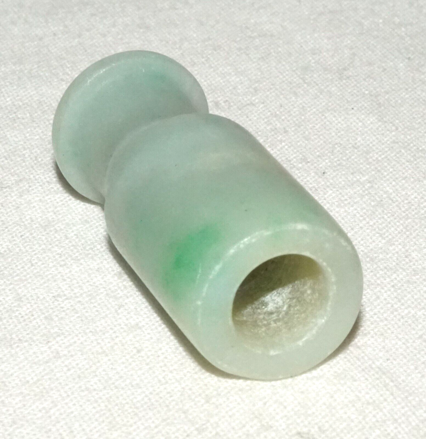 Vintage Chinese Jadeite Jade Carved Cigarette Holder 1 ⅝ inches (InS)#L4