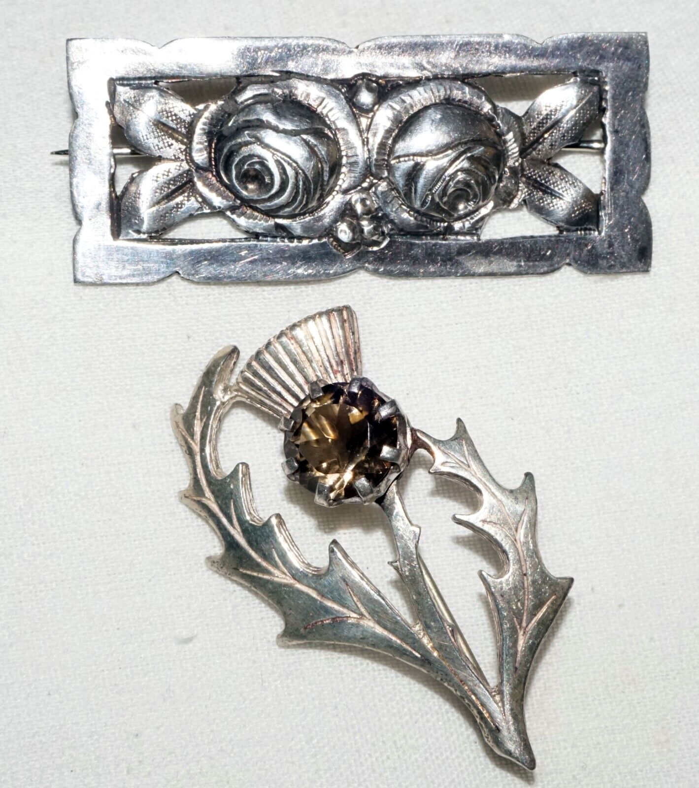 2Pc Vintage US/Scotland Sterling Silver Thistle & Quartz & Rose Brooch (KoS) L10