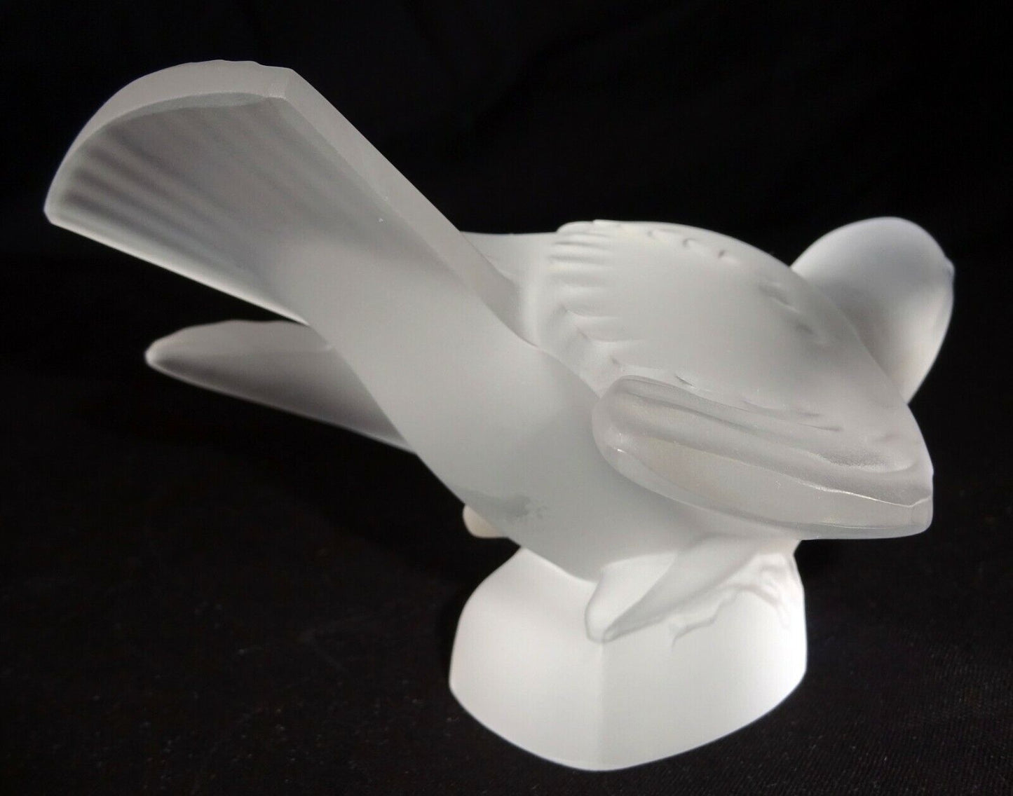 Vintage French Frosted Crystal Sparrow Bird Wings Sculpture by Lalique (MeG)