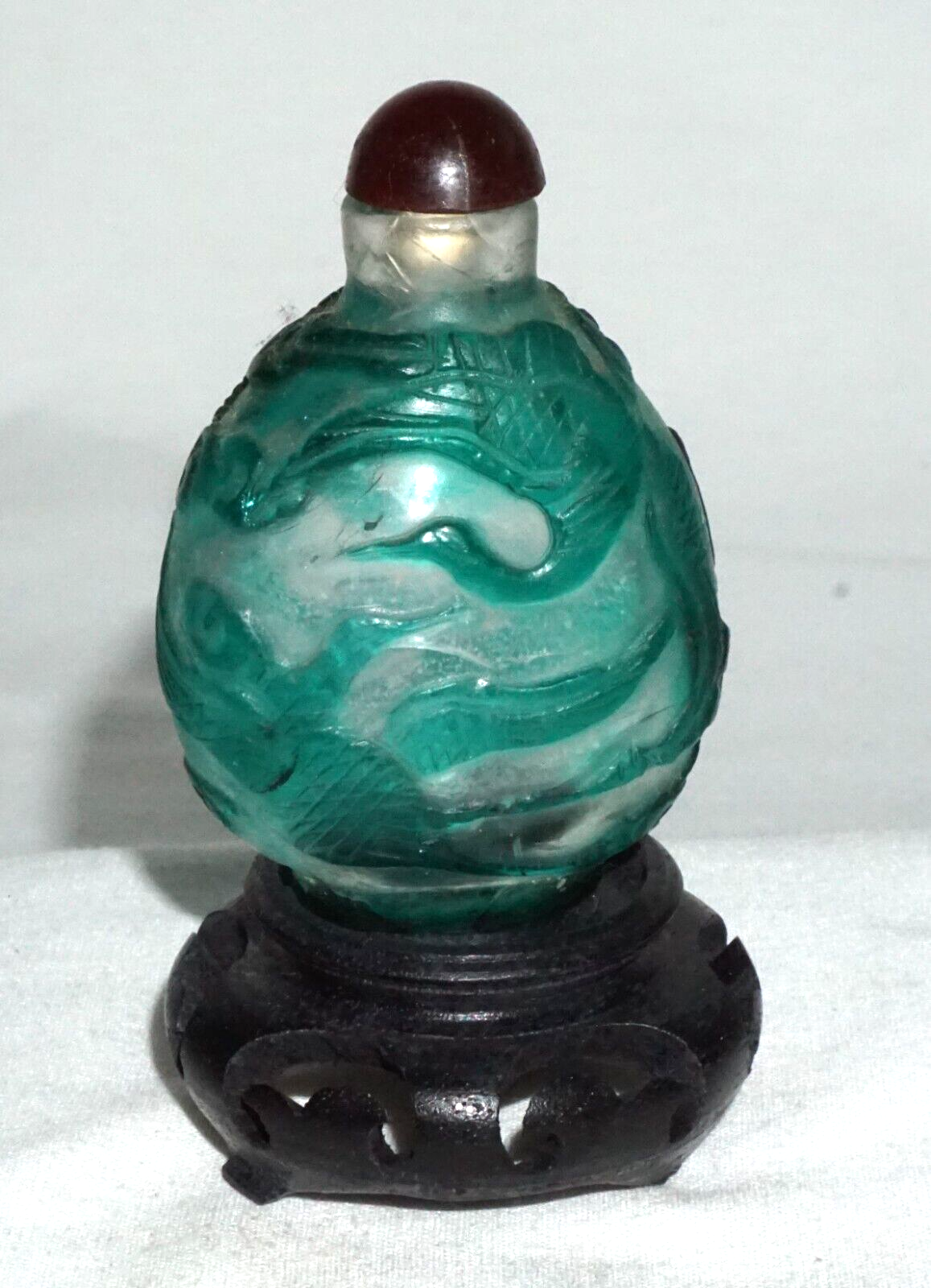 Vintage Chinese Green Overlay Glass Snuff Bottle w. Crane Motif (LLA) IC