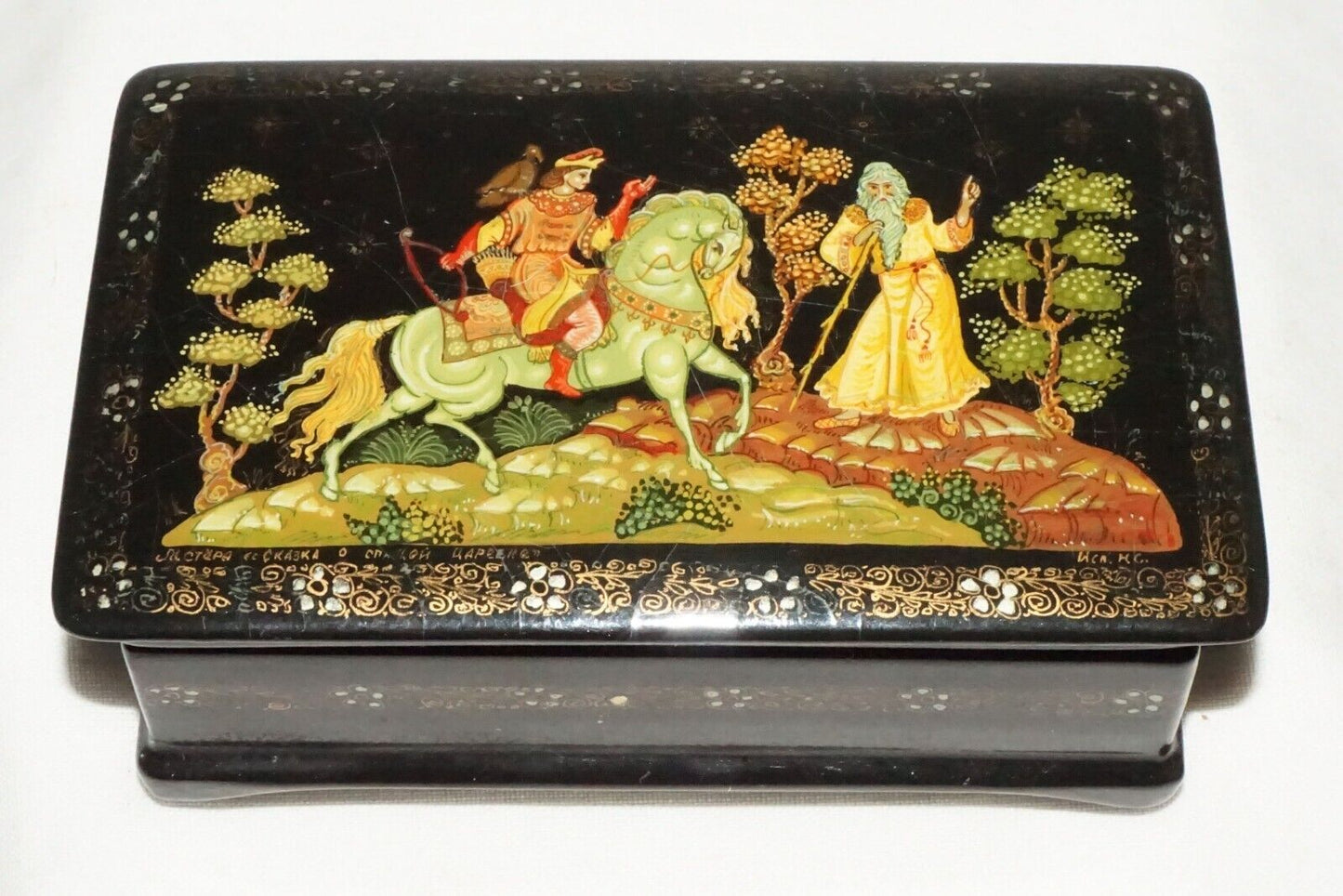 Vintage Russian Lacquer Box Hunter on Horse Back Meeting a Sage signed (AHB)