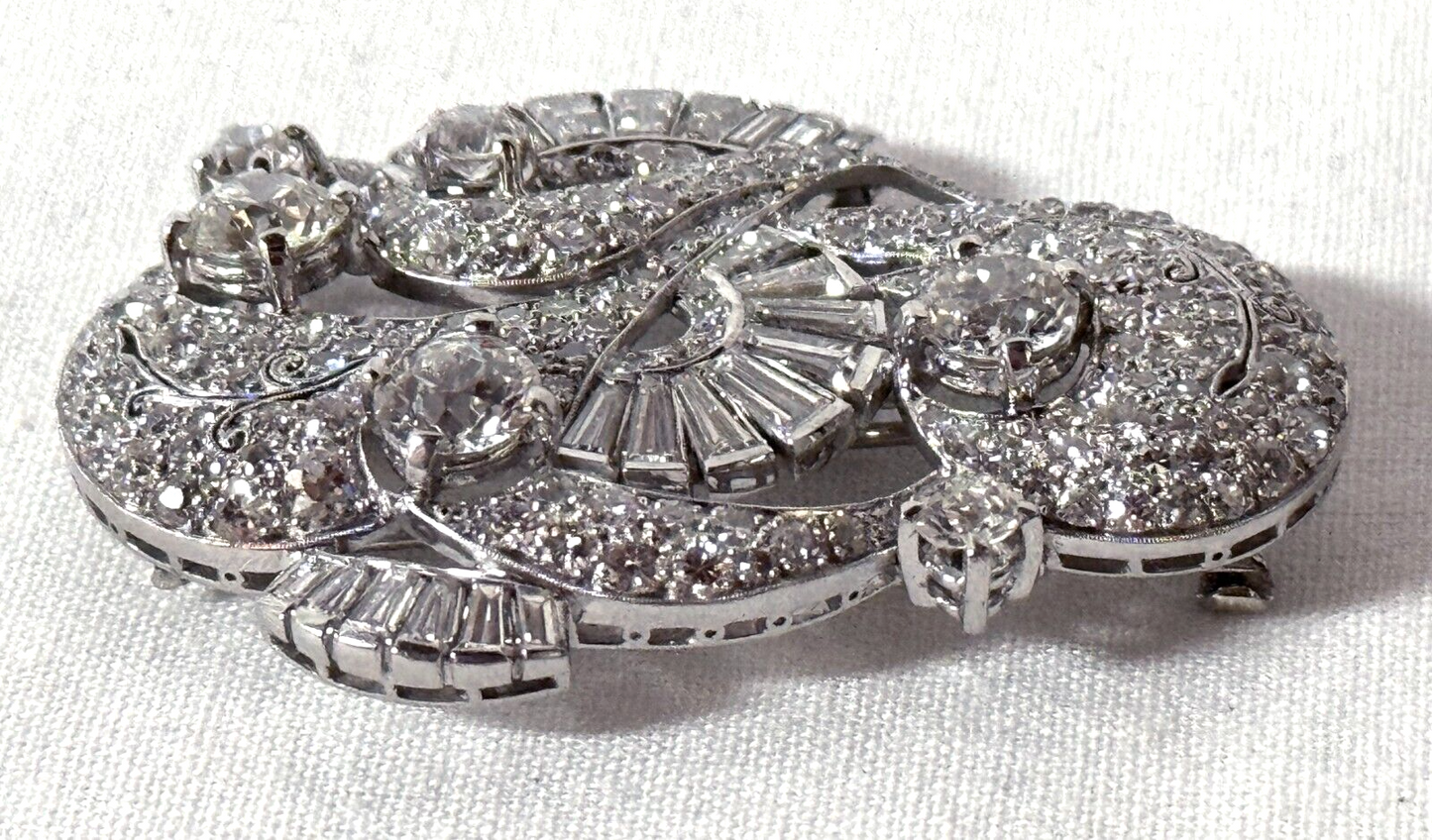 14 K. White Gold Diamond Filigree Brooch Total Diamonds Approx. 10ct. (ChR)