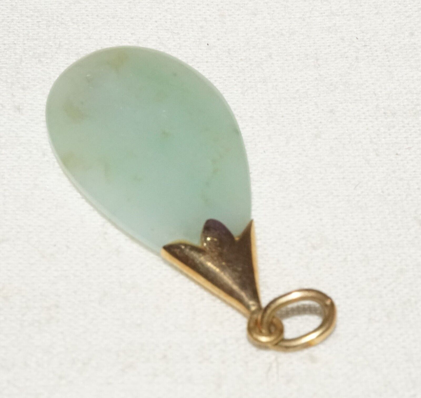 Vintage Chinese 14k Yellow Gold set Green jadeite Jade Drop Pendant (InS)L6