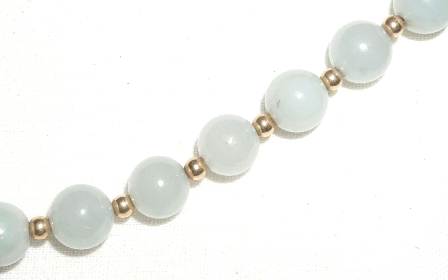 Vintage Chinese Jadeite Jade & Gold Spacer Bead Necklace w. 14k Clasp (---)