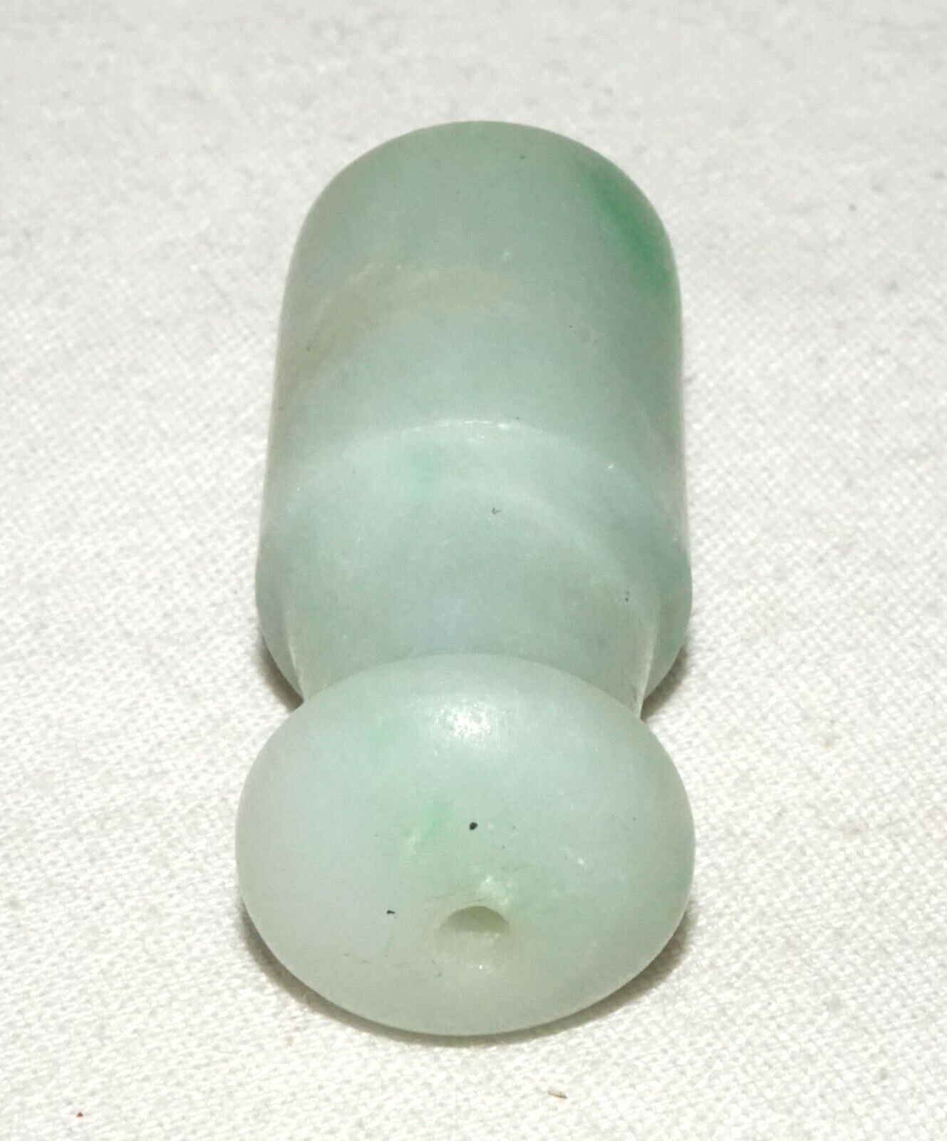 Vintage Chinese Jadeite Jade Carved Cigarette Holder 1 ⅝ inches (InS)#L4