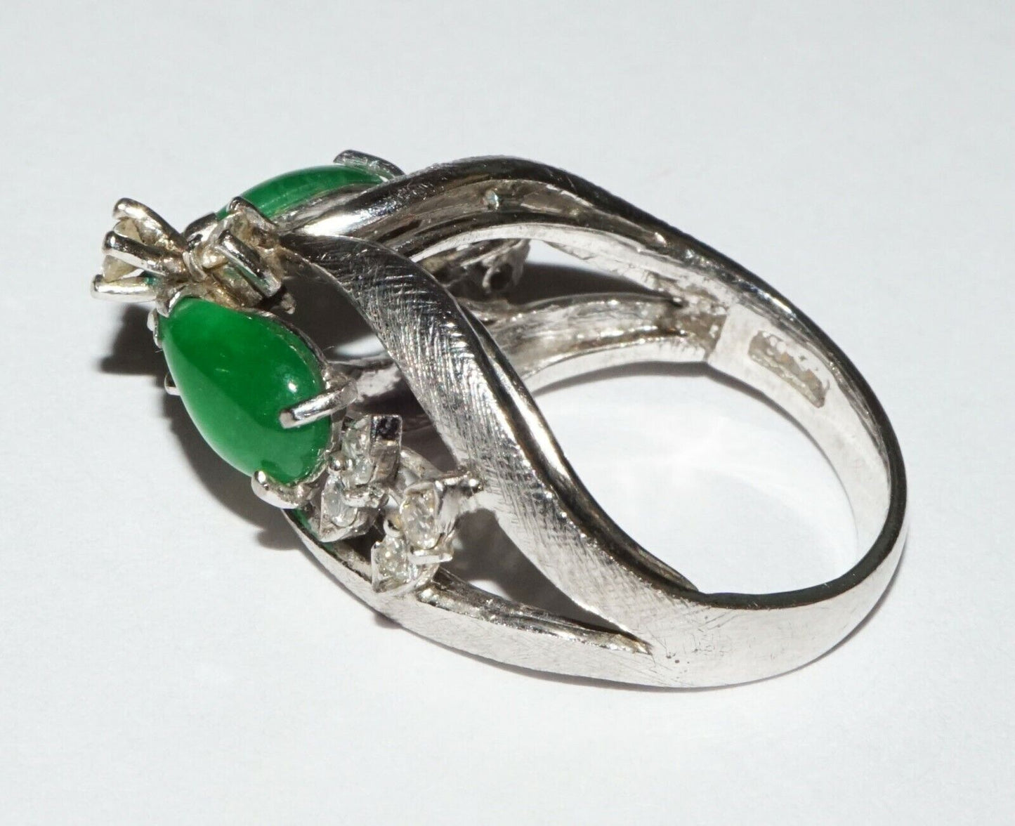 Vintage Chinese White Gold Ring Sz.4.5 w. 2x Jadeite Jades & 11x Diamonds (TaL)