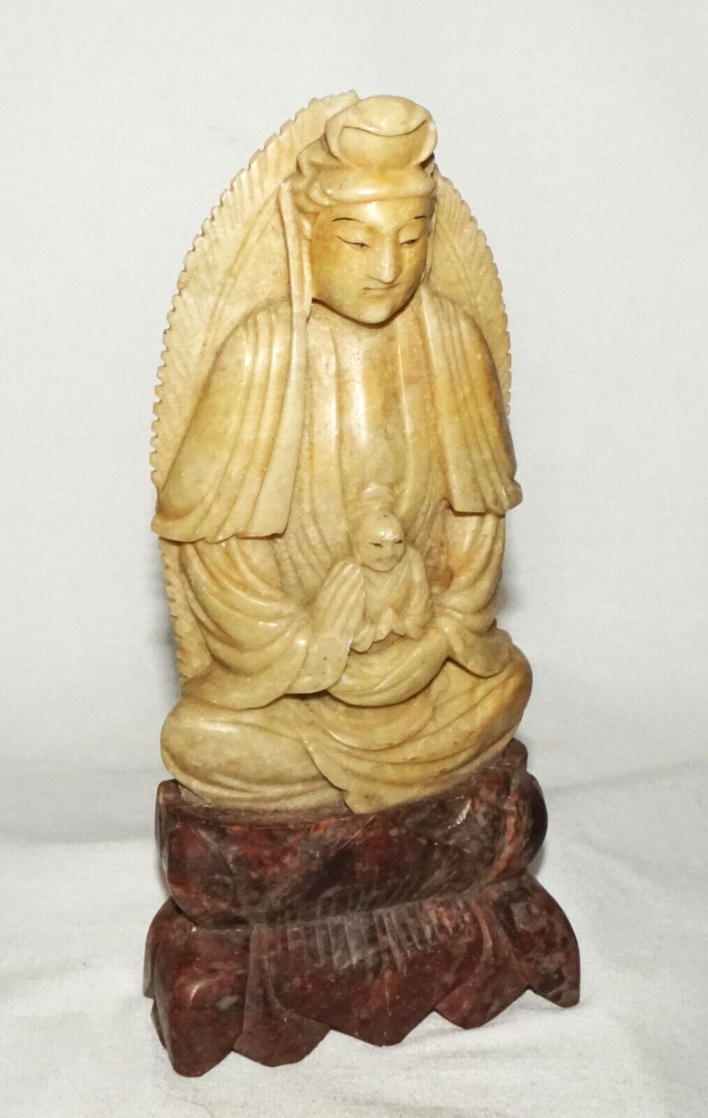 Vintage Chinese Soapstone Carved Buddha on a Lotus Base Sculpture (AHB)