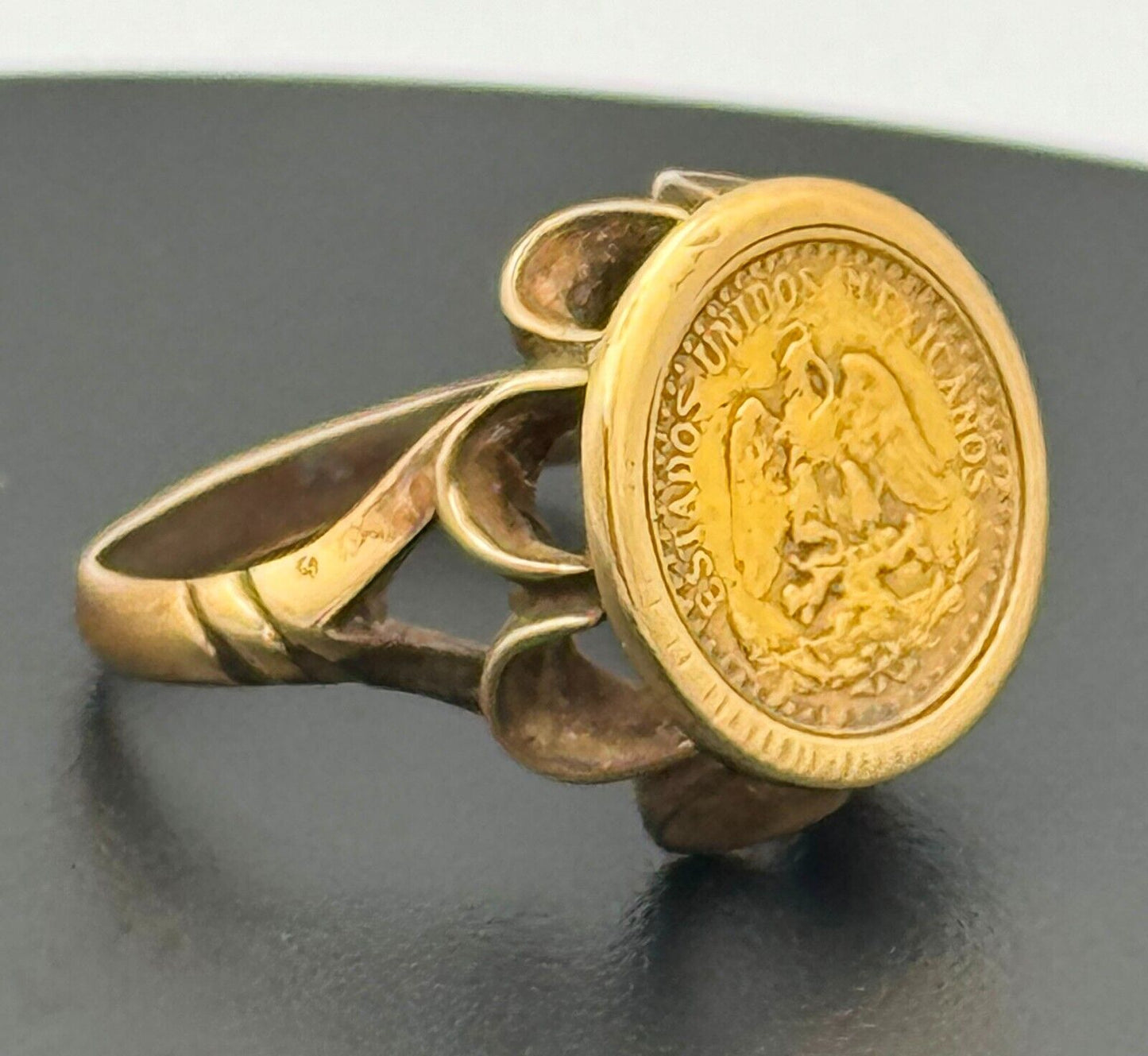 Vtg Mexican 14k Yellow Gold Ring Sz. 7 w 21k Yellow Gold Dos Pesos Coin (McC)