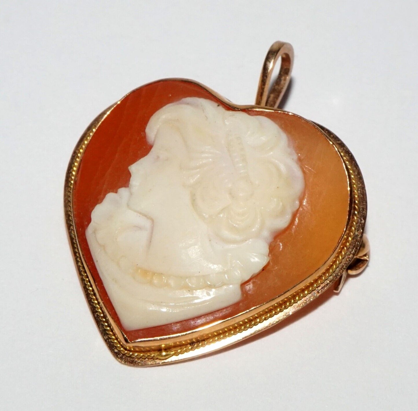 Vintage Italy 14k Yellow Gold Heart Pendant Shell Cameo Beautiful Woman (LeL)