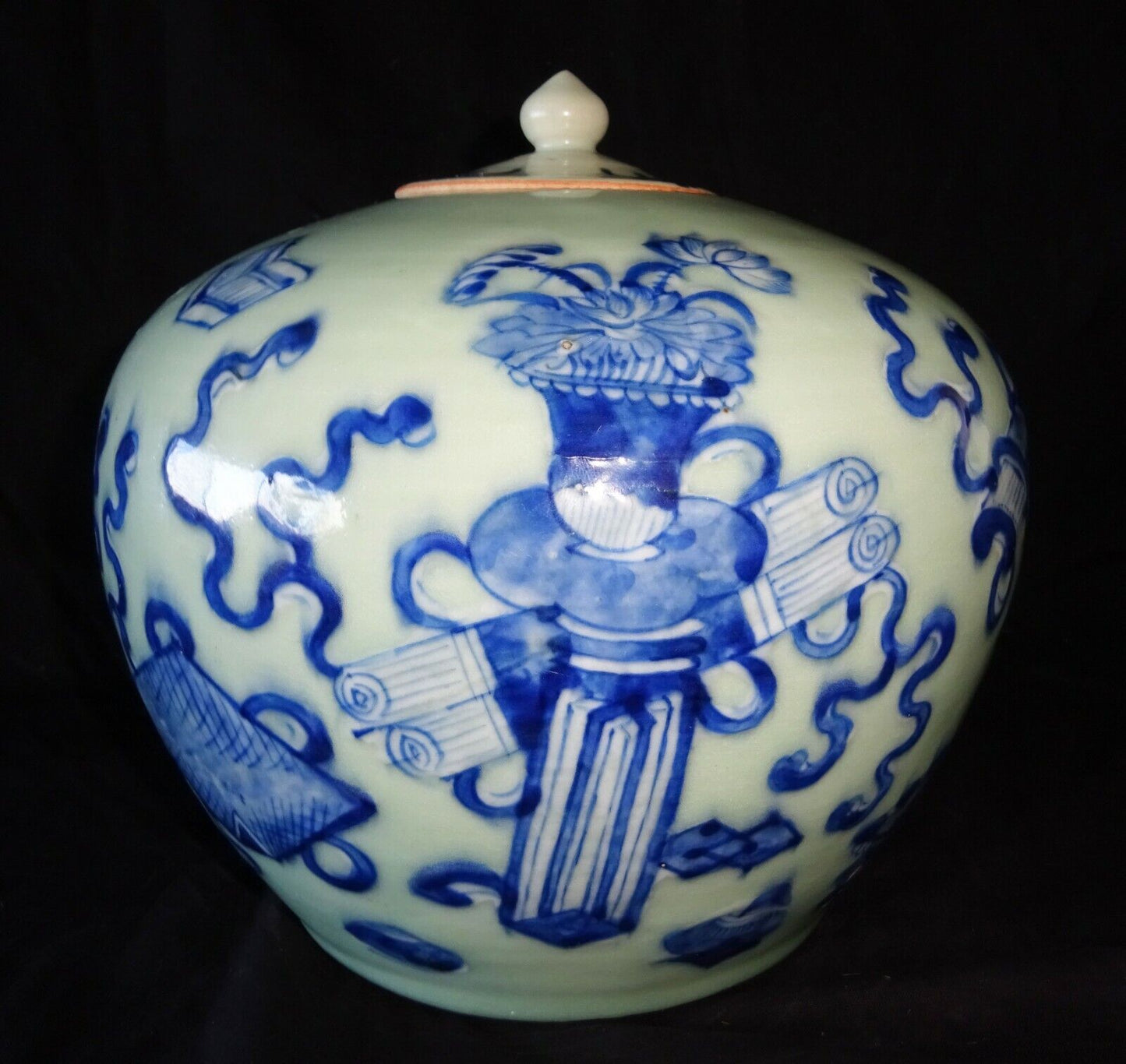 19C Chinese Large Porcelain Jar B&W 100 Antiques & Bat Motif Cover (HeN)#10 IC