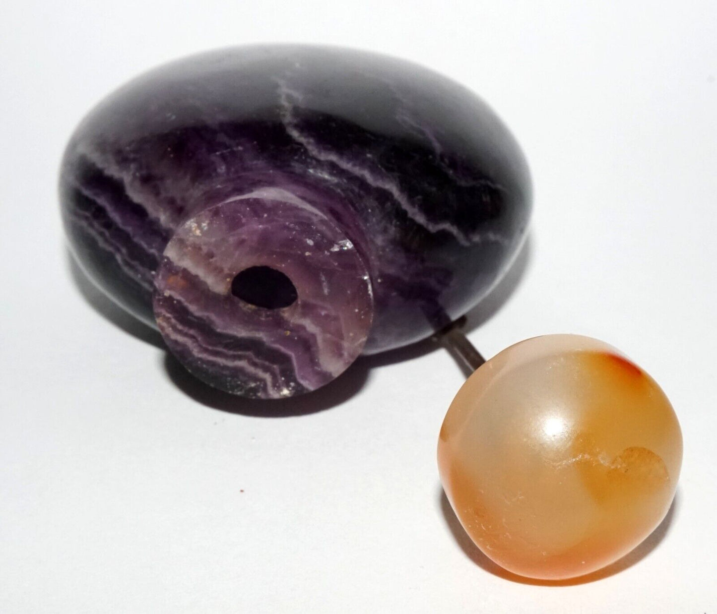 Vintage Chinese Purple Fluorite Carved Snuff Bottle w. Agate Stopper (LeS) G8