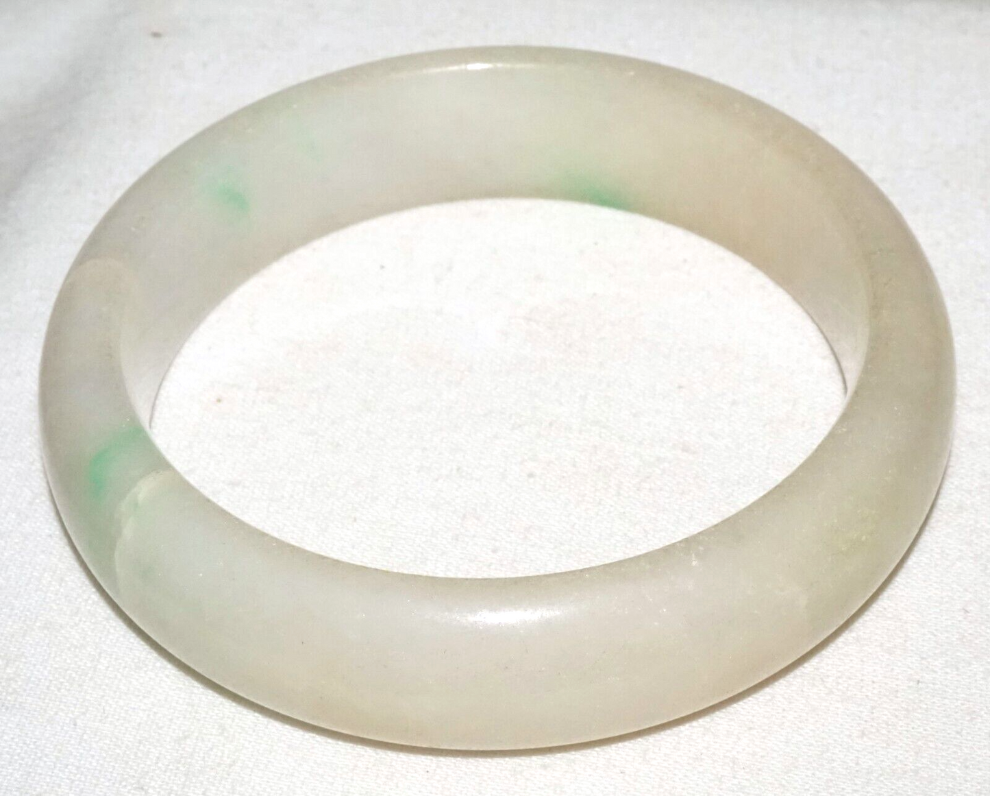 Vintage Chinese Yellowish Off White & Green Jadeite Jade Bangle Bracelet (InS#L3