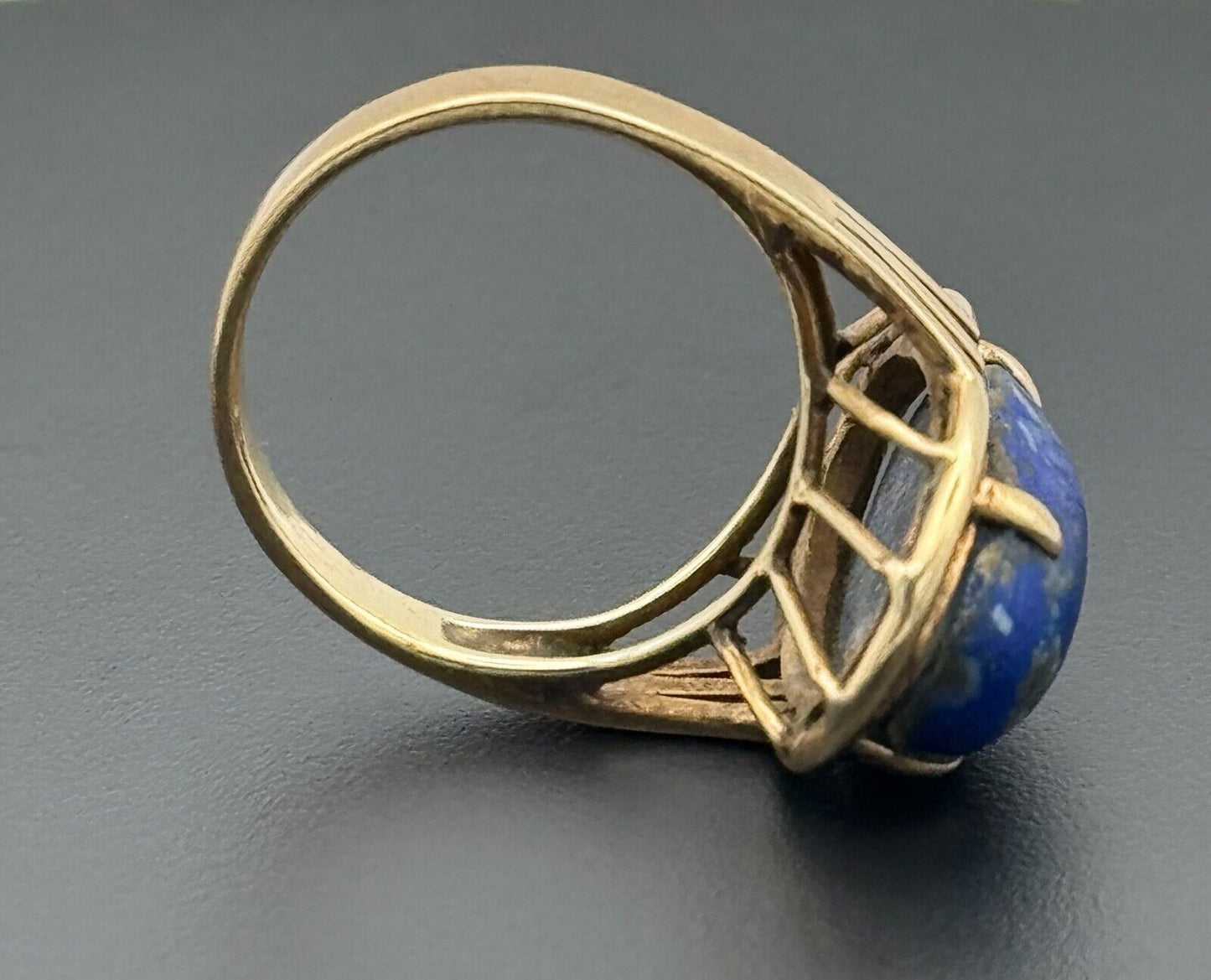 Vintage 14k Yellow Gold Ring Sz. 8.25 Lapiz Lazuli Cabochon (McC)