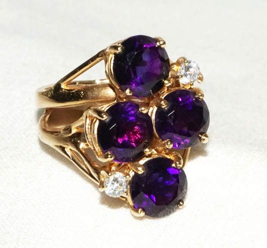 Vintage 14k Yellow Gold Ring Sz.7 w. 4x Amethysts & 2x Cubic Zirconia (GoB) #18a