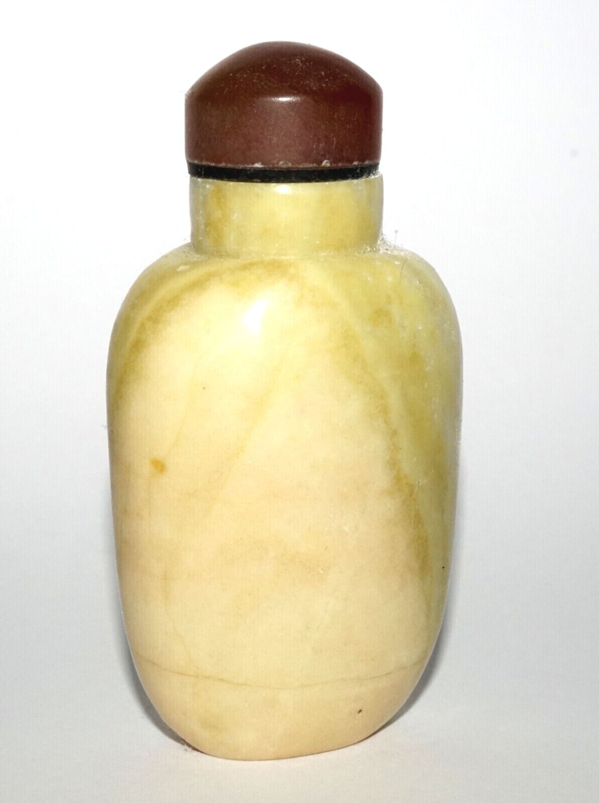 Vintage Chinese Yellow Hard Stone Carved Snuff Bottle w. Agate Stopper (LeS) G12