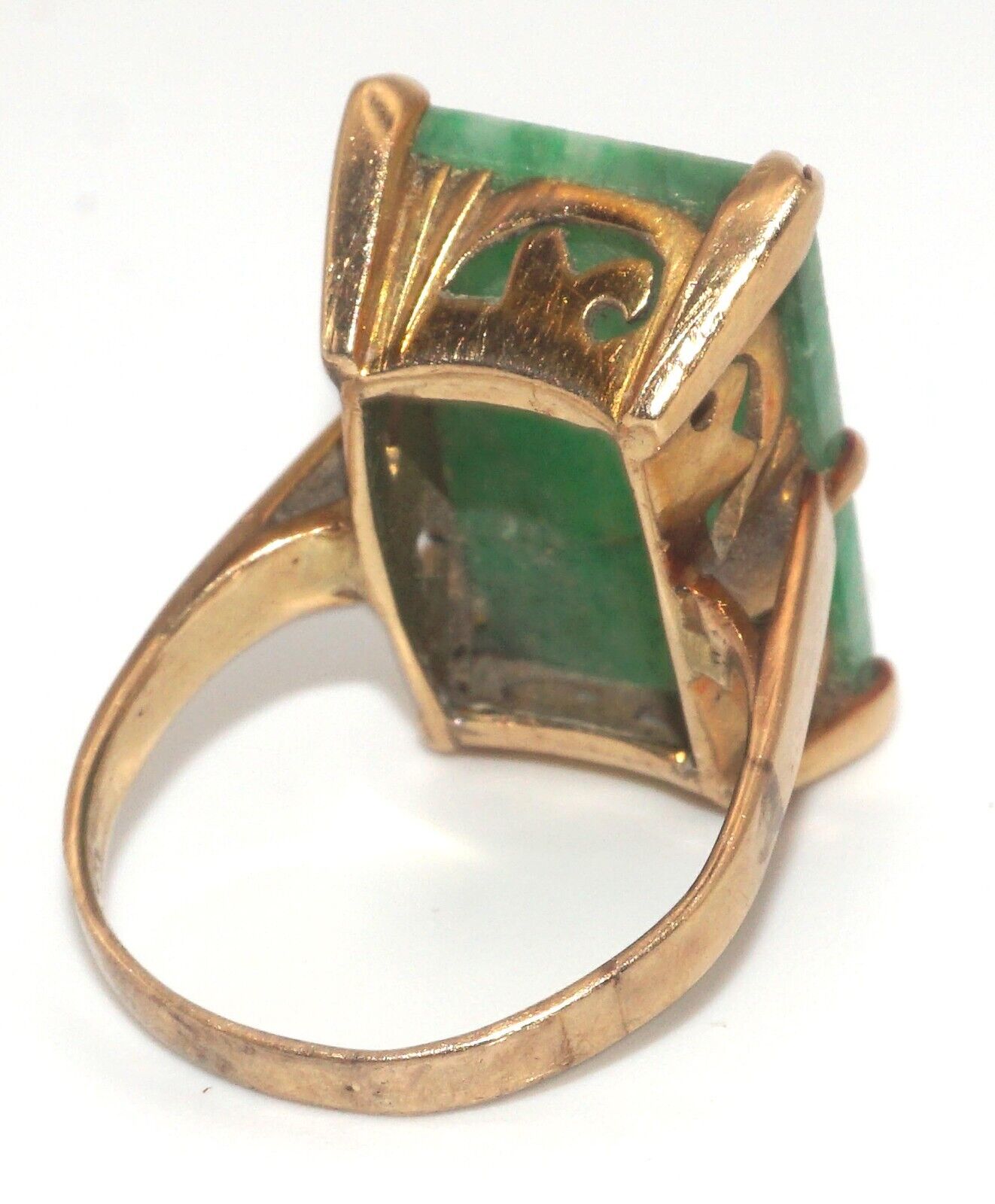 Vintage Art Deco 14k Yellow Gold Ring Sz. 9.25 w Carved Jadeite Accent (LeD)