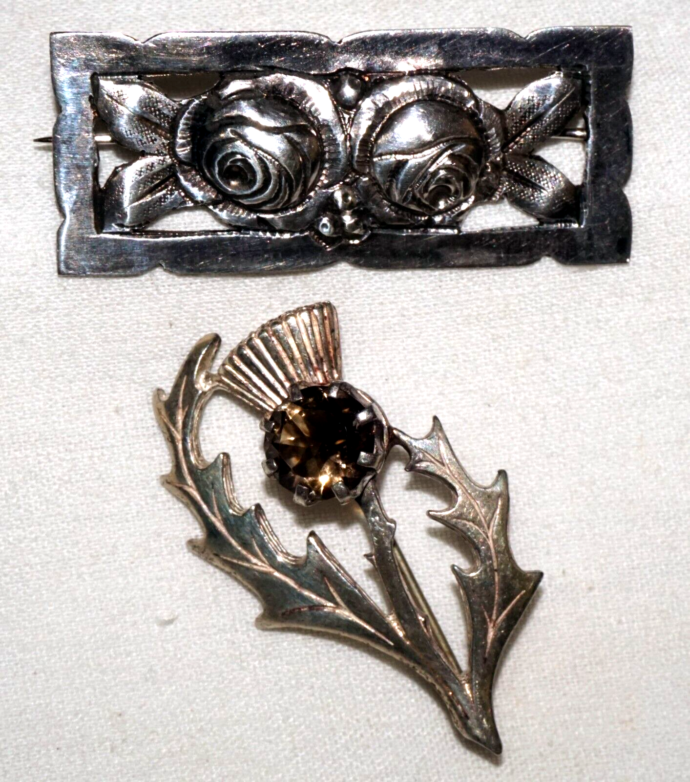 2Pc Vintage US/Scotland Sterling Silver Thistle & Quartz & Rose Brooch (KoS) L10