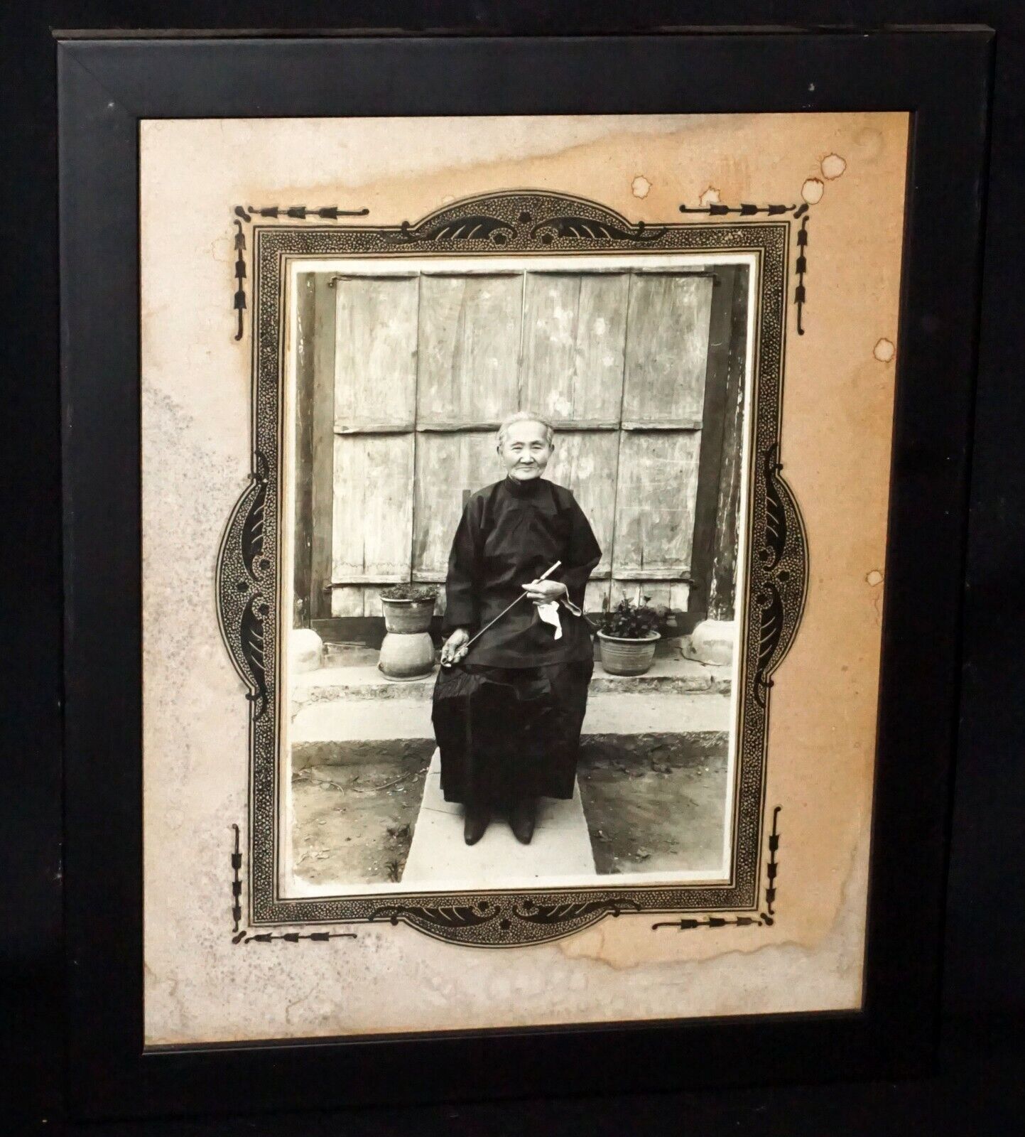 1900 Chinese Framed B&W Photo "Old Female Figure" by unknown maker (Mil)