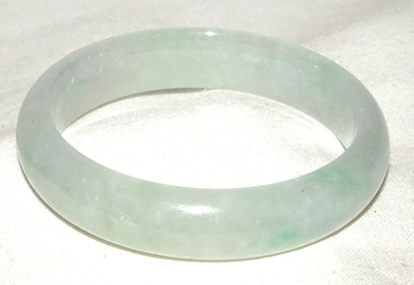 Vintage Chinese Semi Translucent Pale Green Baby Jadeite Jade Bracelet (LeS)L25