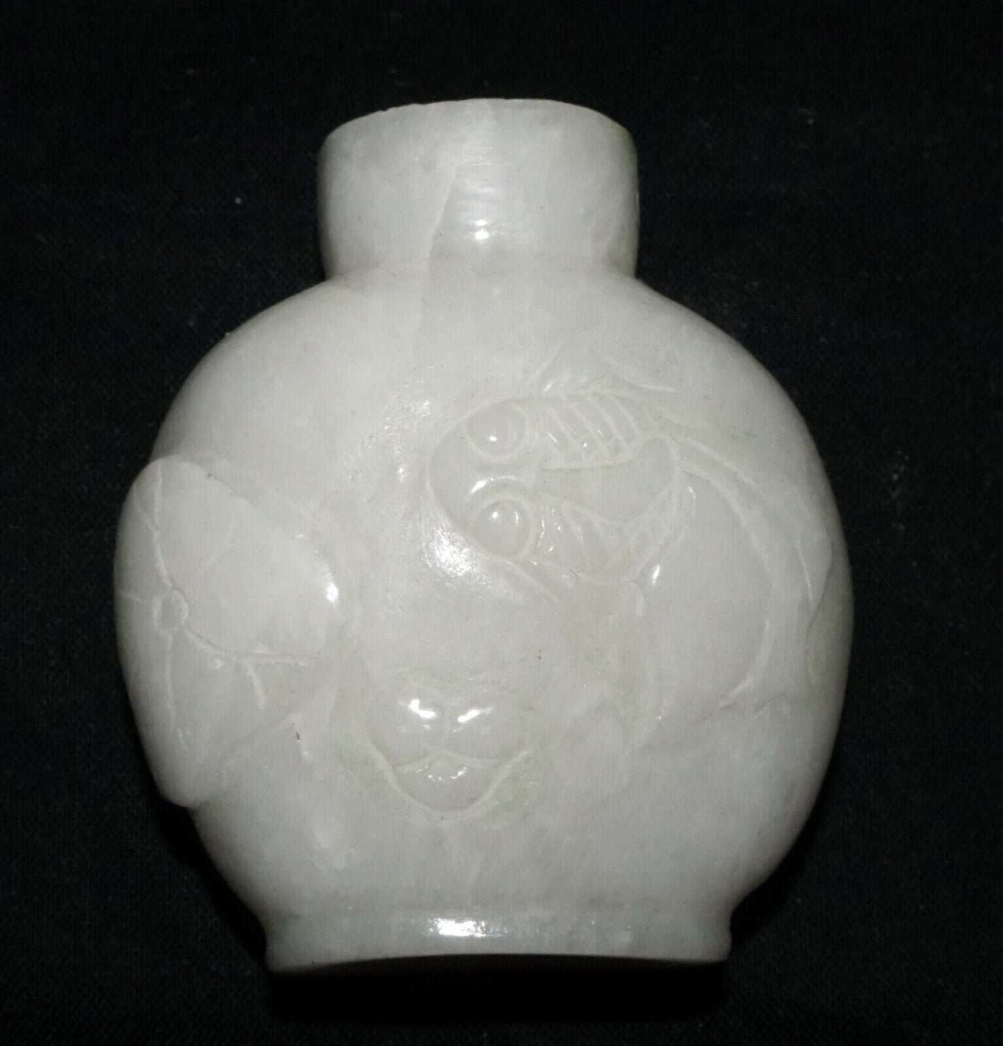 Vintage Chinese White Jadeite Jade Carved Snuff Bottle w Goldfish Motif(LeS) G11