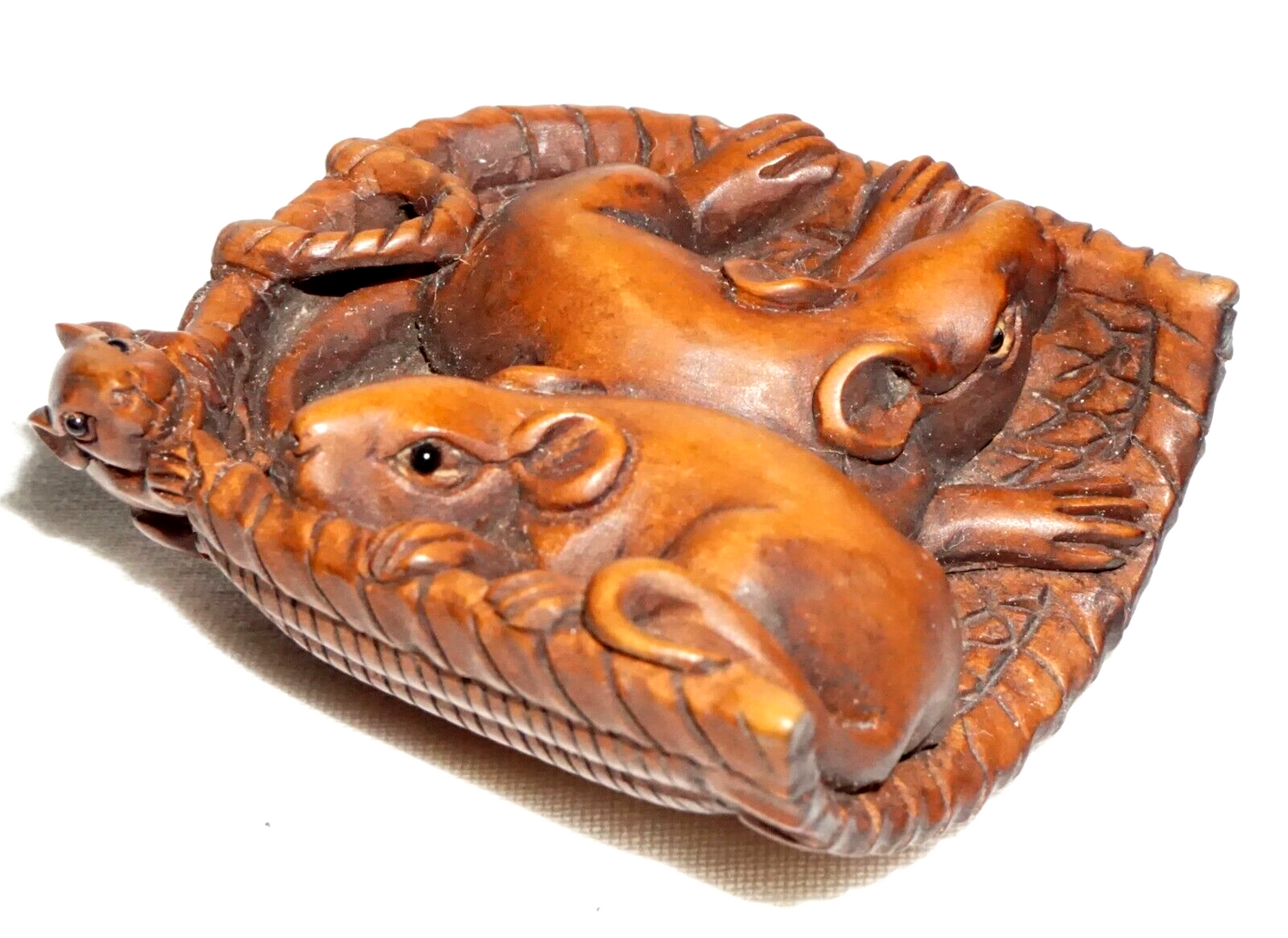 Vintage Japanese Carved Wooden Netsuke Three Mice in a Basket (FeH)