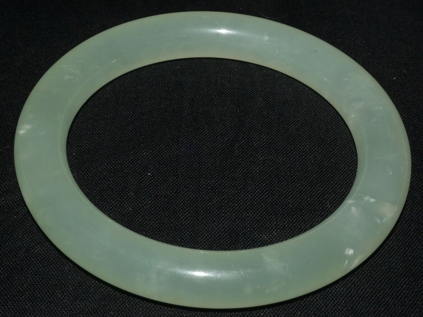 Vintage Chinese Semi Translucent Pale Green Glass Bangle Bracelet (LeS) B64