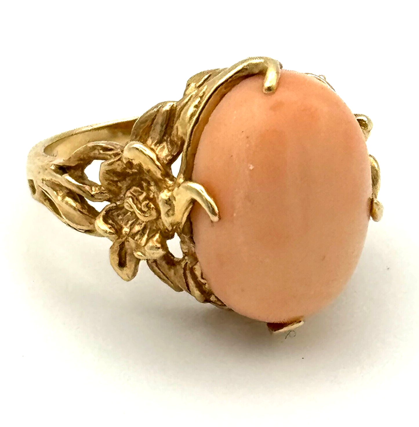 Vtg. 14k Y. Gold Ring w Floral Filigree & Salmon Coral Cabuchon Sz. 6 (TuC)