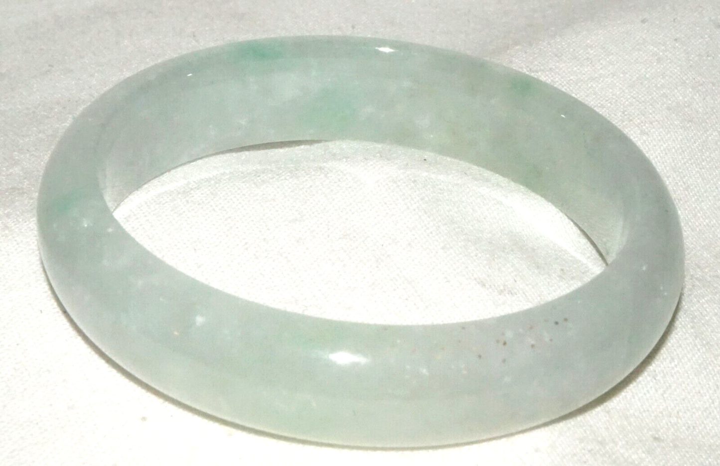 Vintage Chinese Semi Translucent Pale Green Baby Jadeite Jade Bracelet (LeS)L25