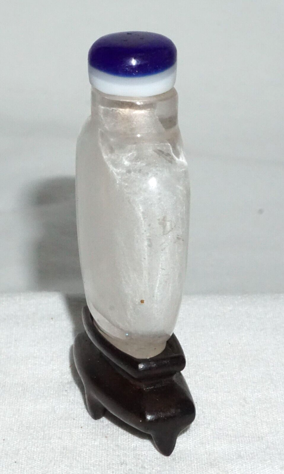 Vintage Chinese Quartz Crystal Carved Snuff Bottle w. Glass Stopper (LLA)