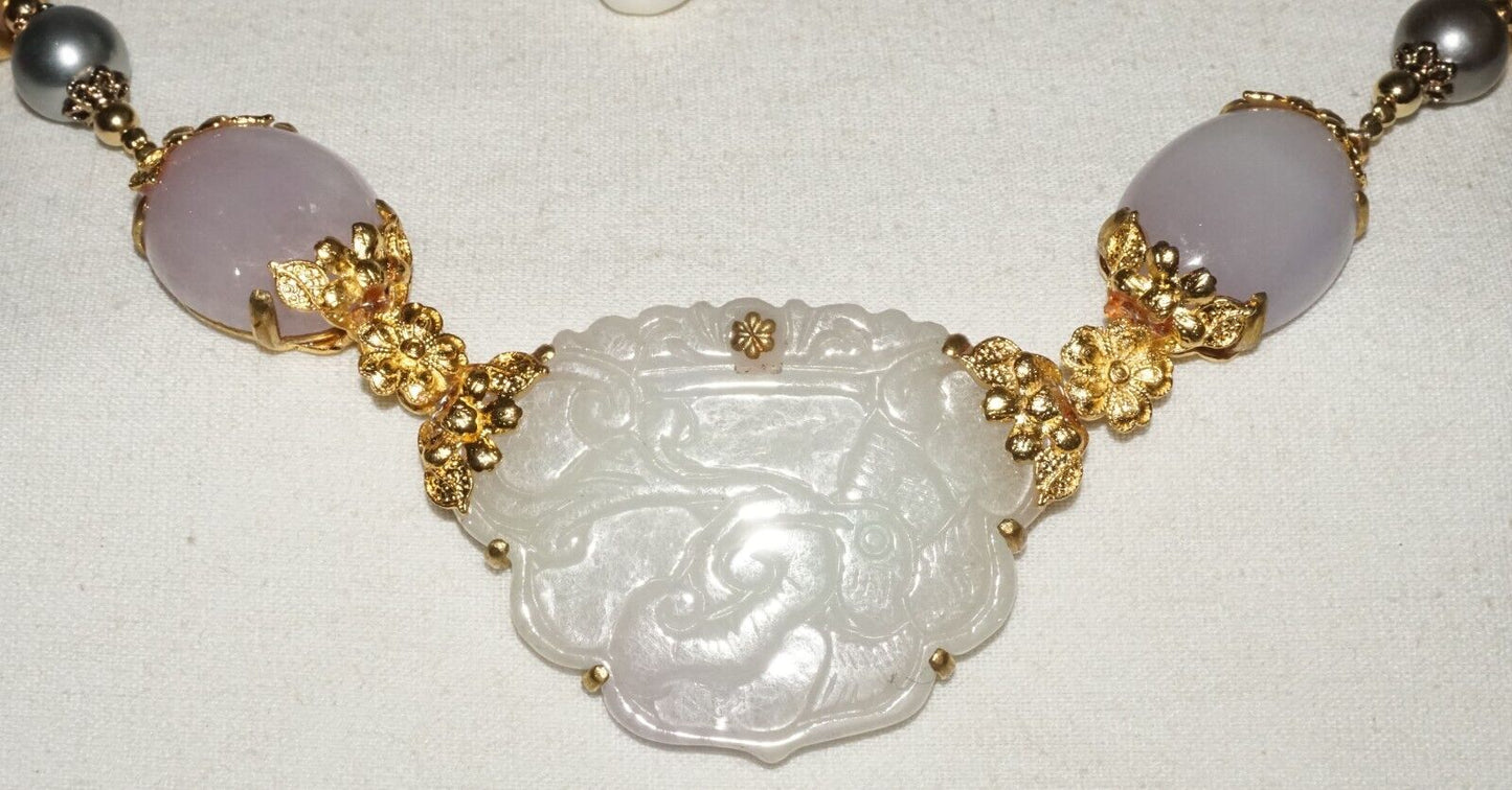 Vtg. Chinese Fashion Necklace White Jade Pendant & 2x Lavender Jade Cabs (LeP)