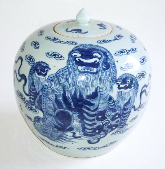 1900 Chinese Ginger Jar w. Blue & White Lion Dog & Stylized Cloud Motifs (AHB)