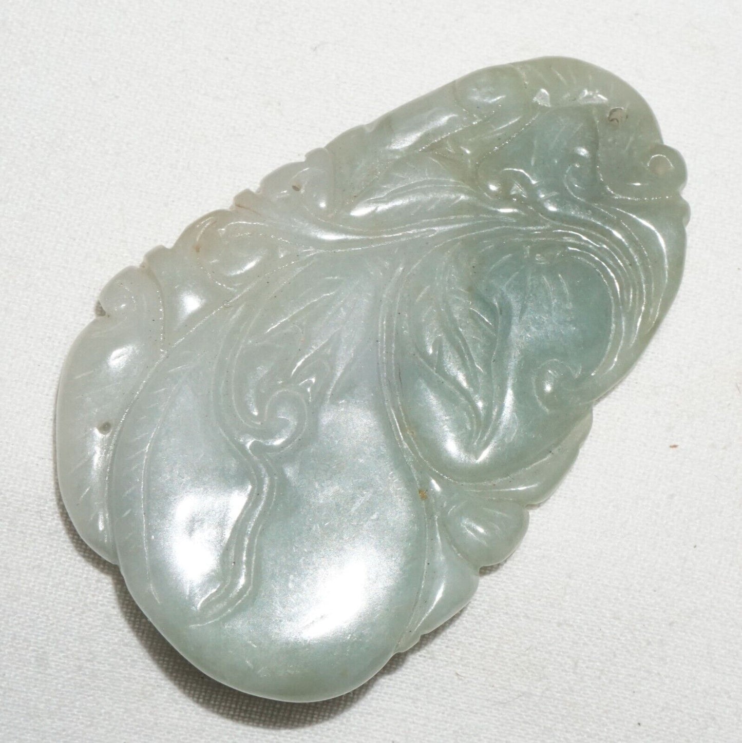 Vintage Chinese Well Carved Jadeite Jade Pendant Peach Feline & Toad Motif (***)