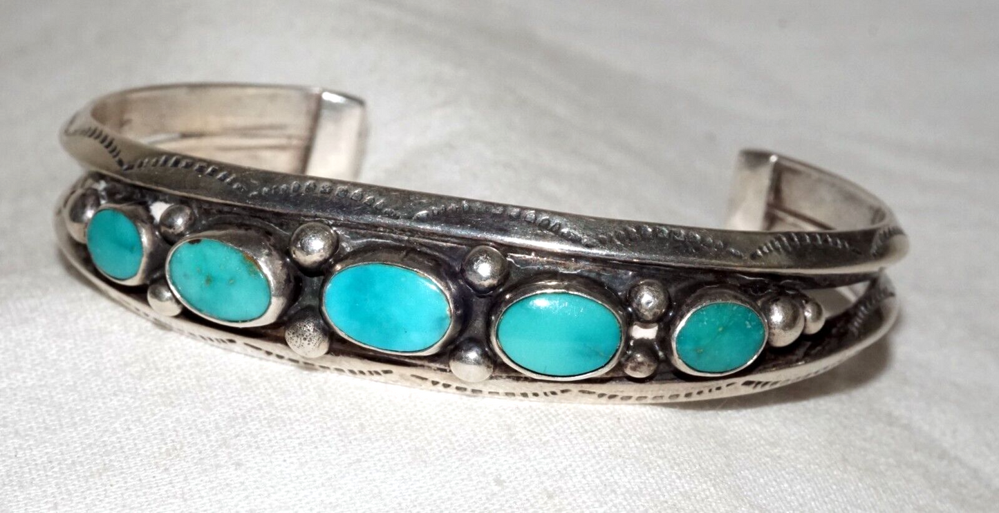 Vintage S.W. Heavy Silver Cuff Bracelet set w. 5x Turquoise Accents (KoS) L8