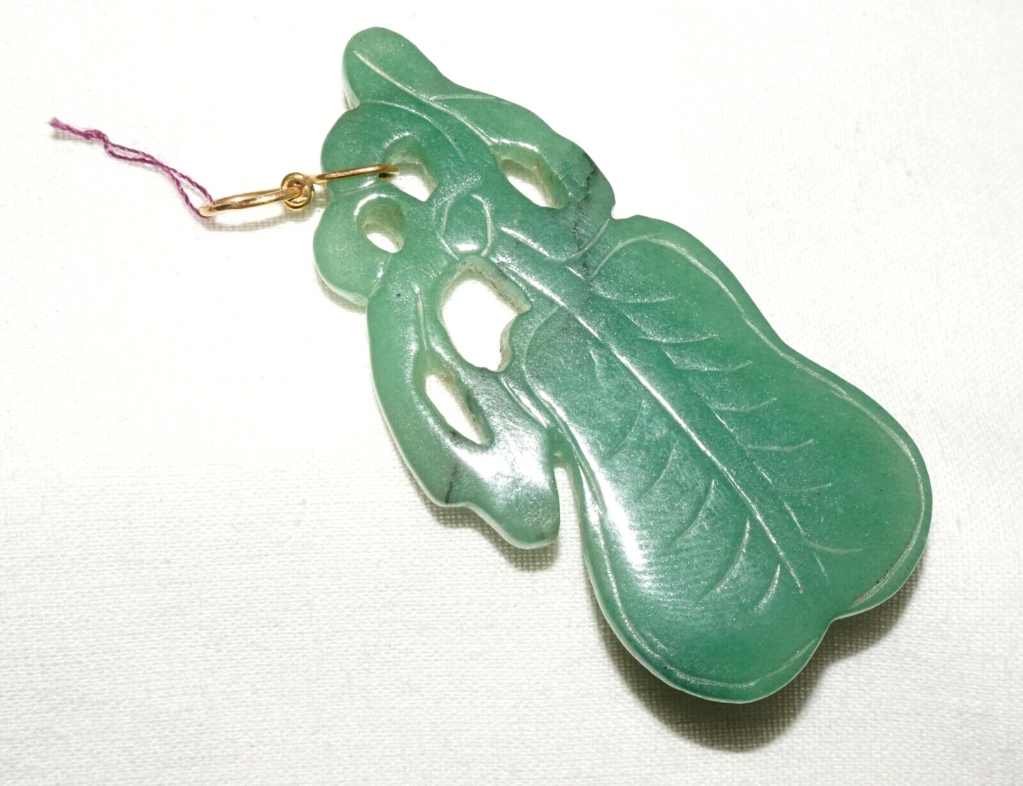 Vintage Chinese Green Jade Leaf Motif Pendant w. 14k Y. Gold Bail (LeS)L20