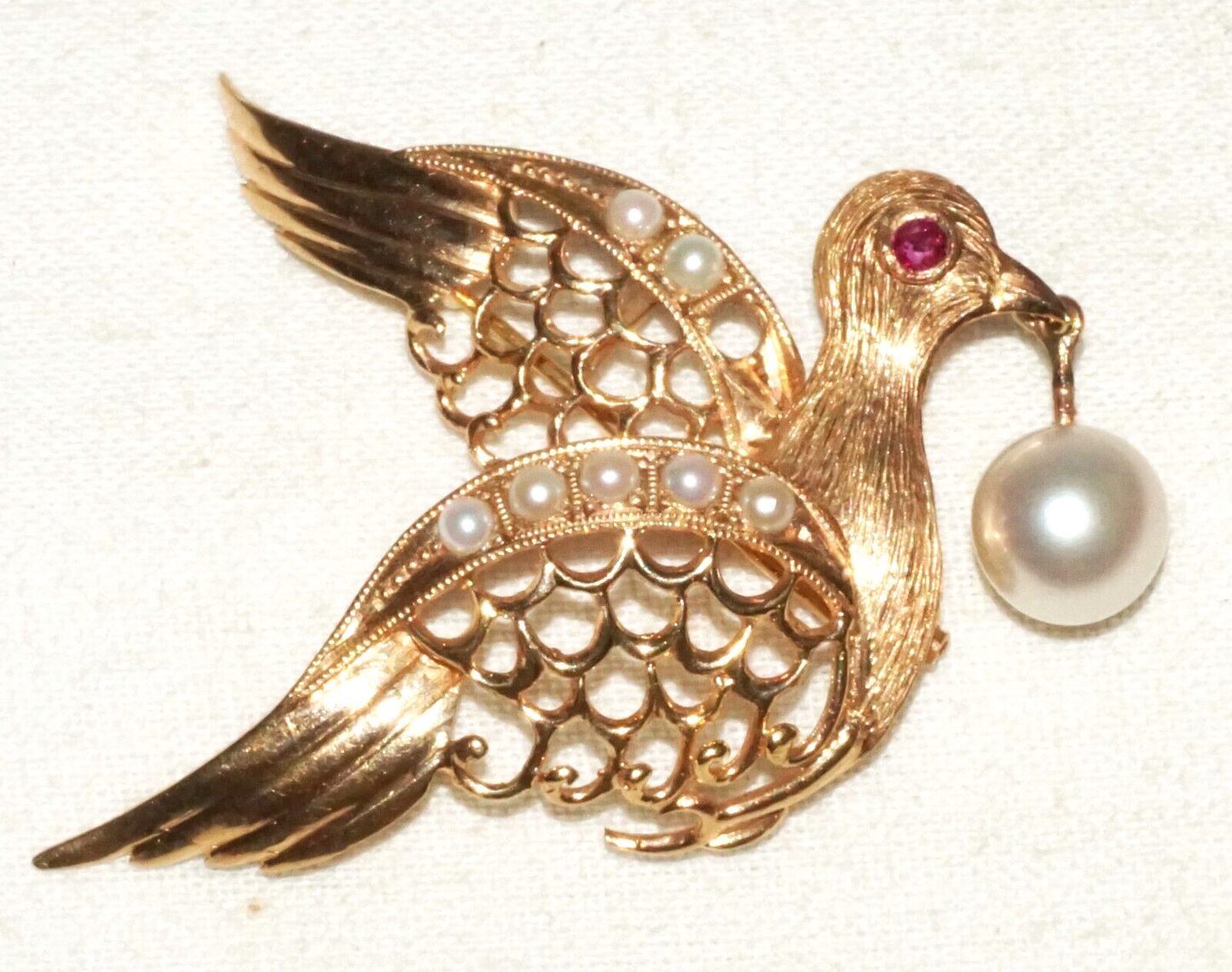 Vintage 14k Yellow Gold Dove Motif Brooch Pendant w. Ruby & Pearl Accents (KiL)