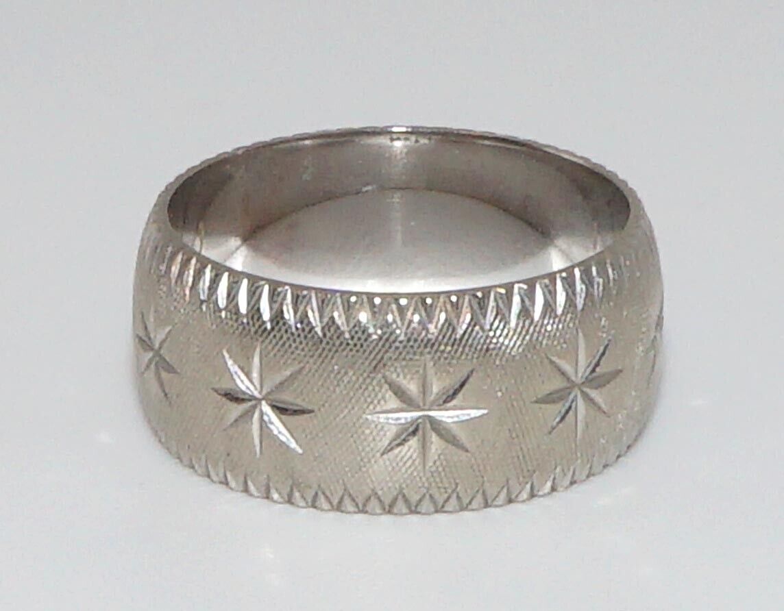 14k Gold Barrel Band Ring w Engraved Starburst Sz. 5 1/4 (ArS)