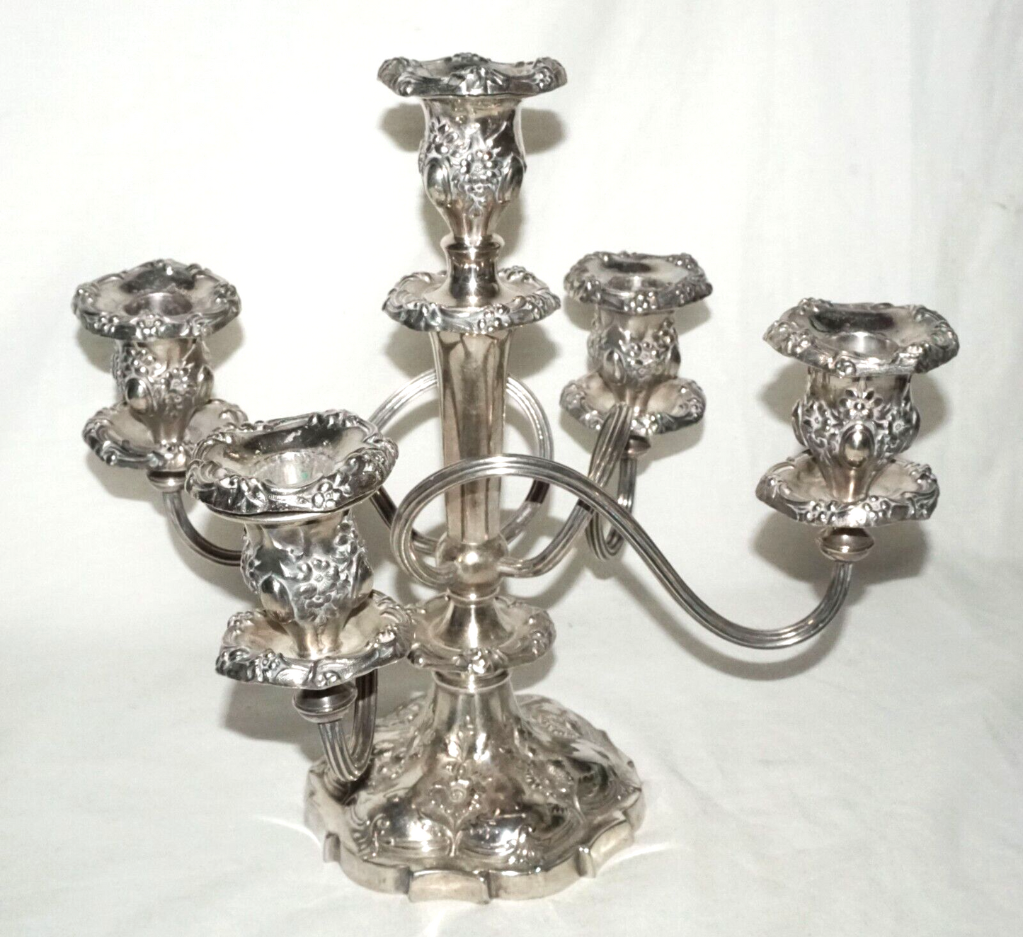 US Antique Silver Quadruple Plated Flower Motif Candelabra Meriden Company (KoS)