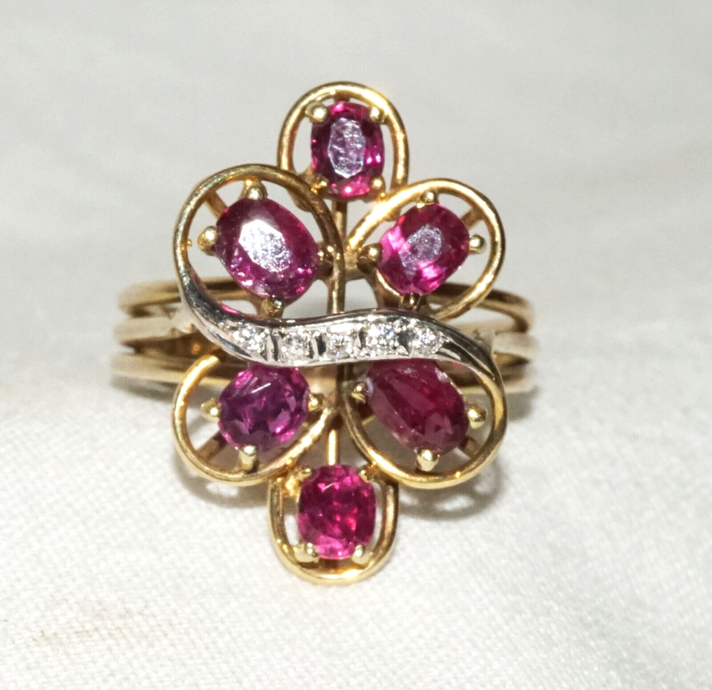 Vintage 14k Yellow Gold Ring Sz.7.5 set w. 6x Rubies & 5x Diamonds (GoB) #5