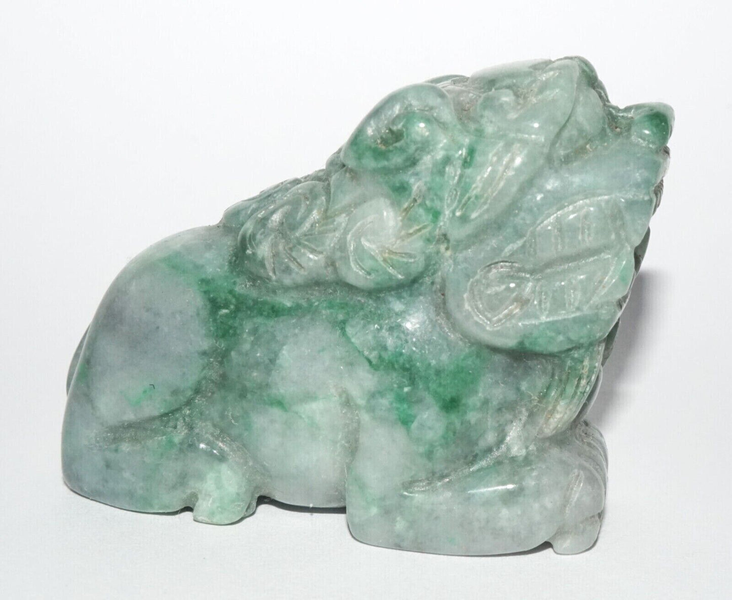 Vintage Chinese Jadeite Jade Carved Snuff Bottle w. Resting Foo Dog (LeS) G12