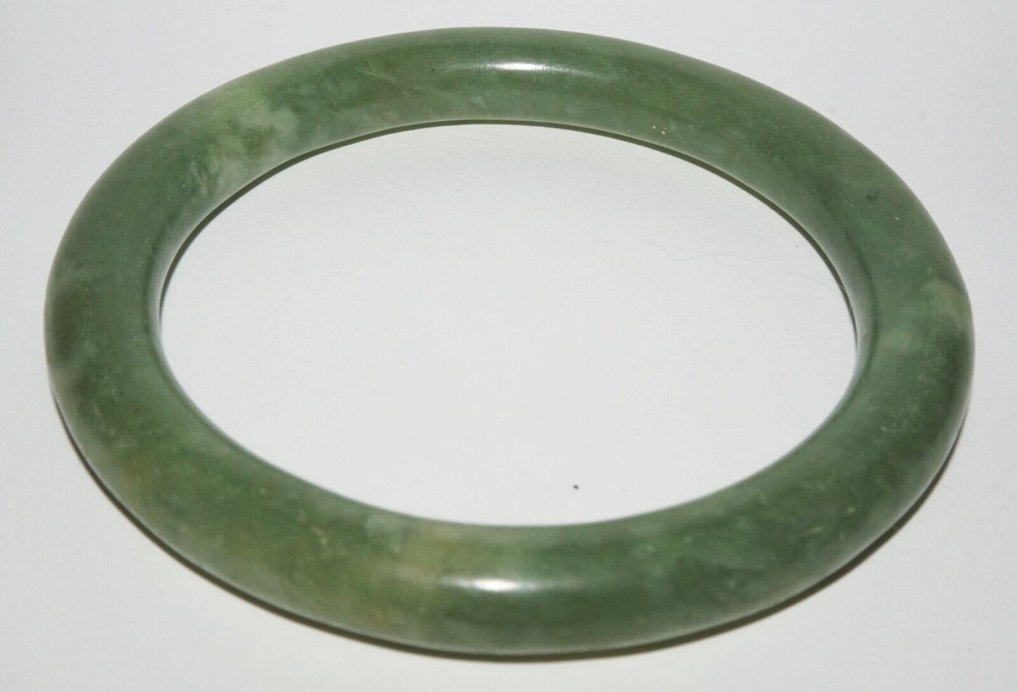 Vintage Chinese Green Serpentine Bangle Bracelet (LeS) B9