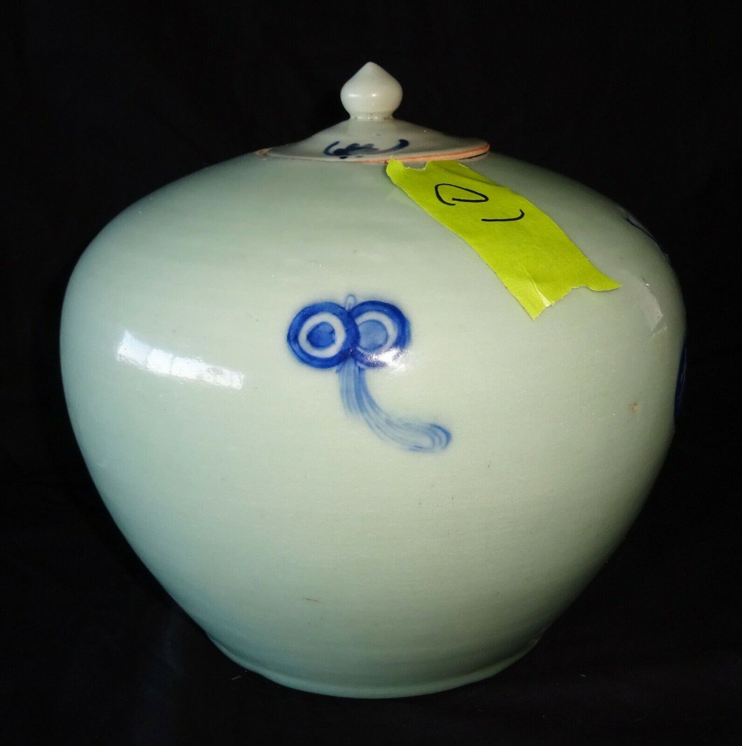 19C Chinese Large Porcelain Jar B&W 100 Antiques & Bat Motif Cover (HeN)#10 IC