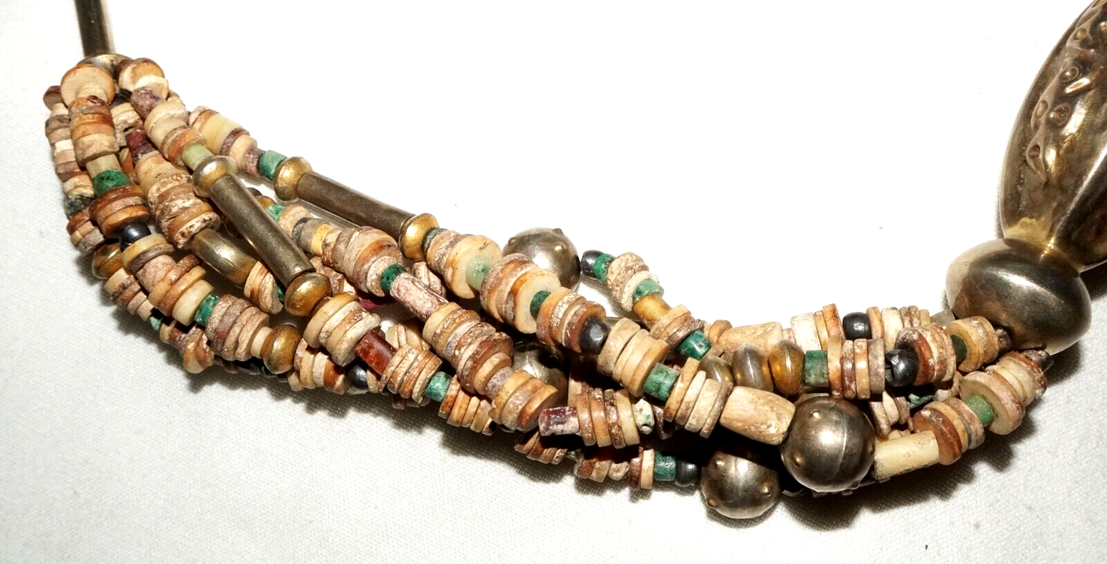 12C Peru Chimu Excavated Shell & Stone Bead Necklace w. Silver Clasp  (DaJ)